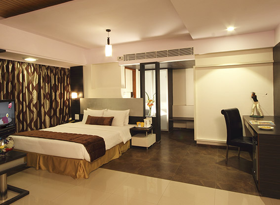 hotel rooms in marol
